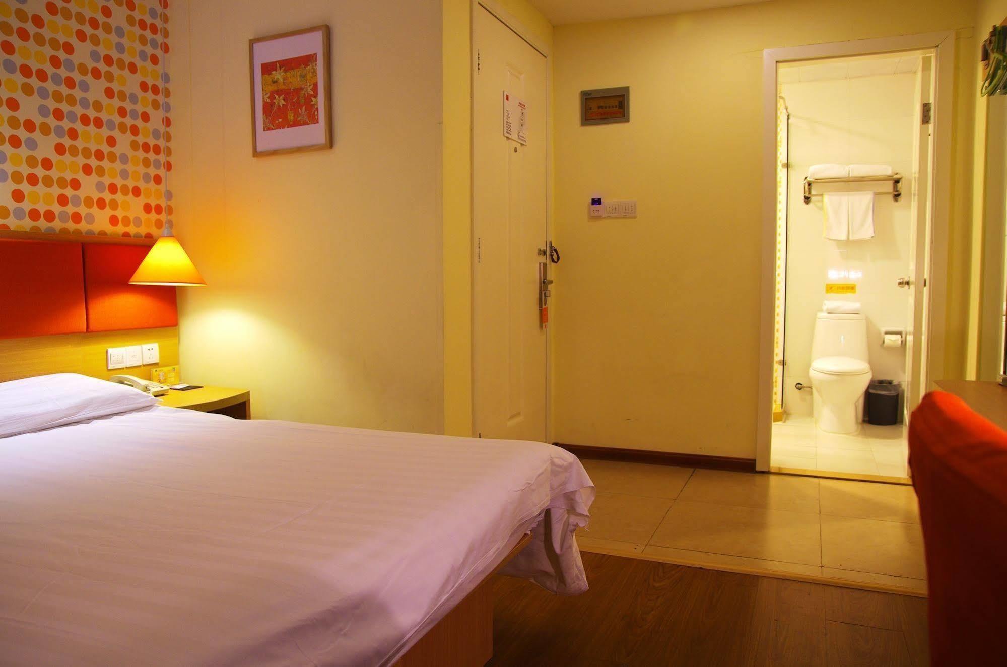 Home Inn Jiaxing Exterior photo