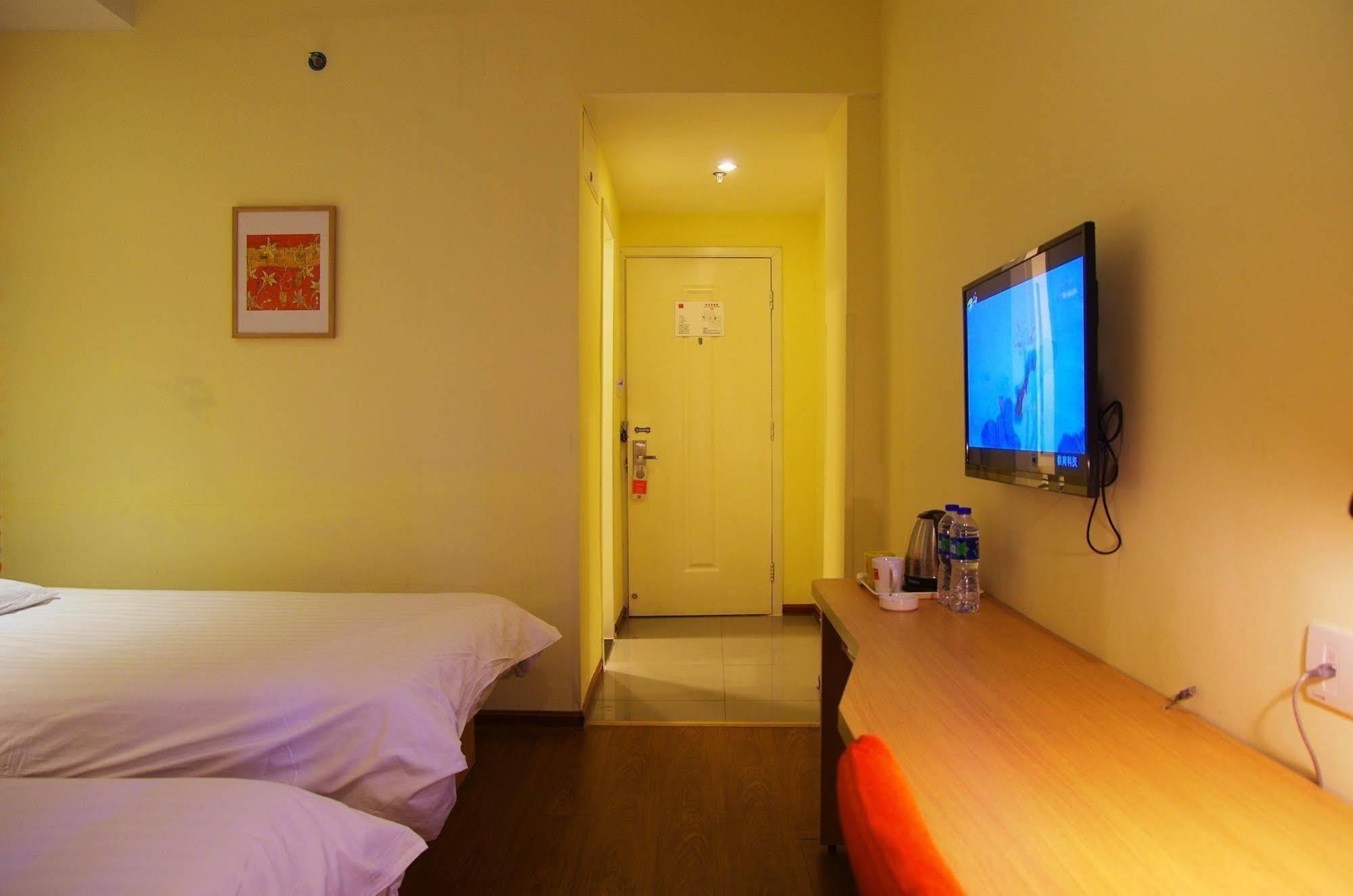 Home Inn Jiaxing Exterior photo